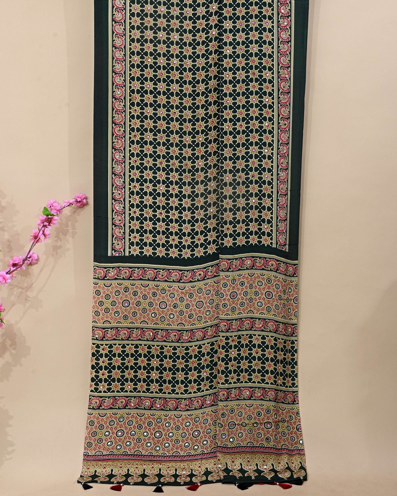 Green Silk Printed Saree - Shop Vastram