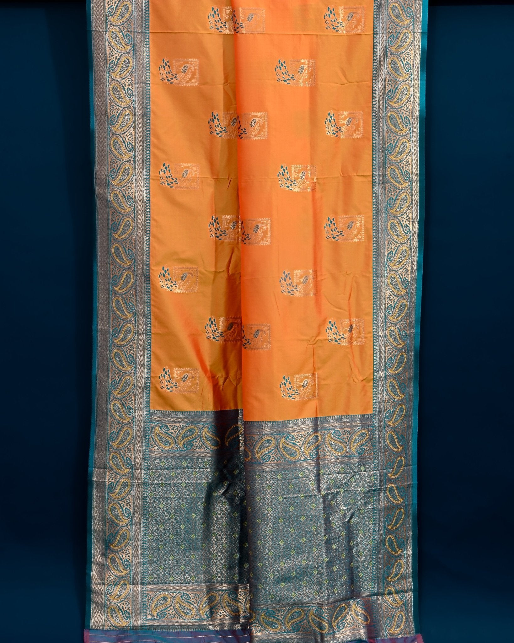 Green Kanchi Silk Saree - Shop Vastram