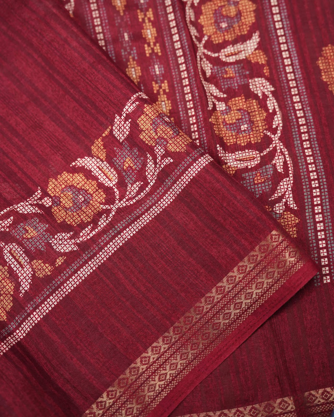 Maroon Color Silk Saree - Shop Vastram