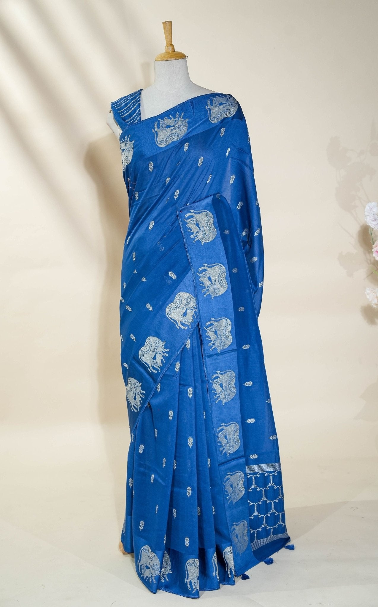 Navy Blue Banarasi Silk Saree - Shop Vastram