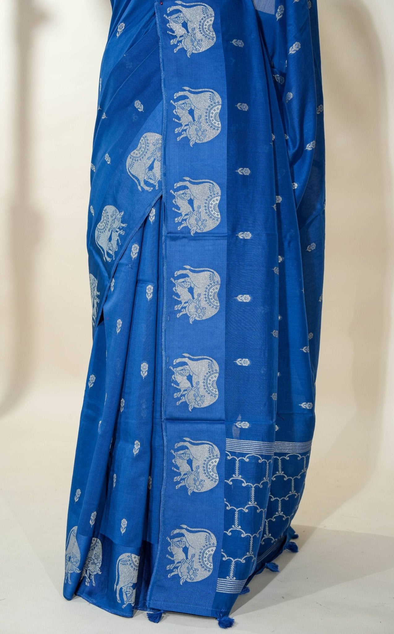 Navy Blue Banarasi Silk Saree - Shop Vastram