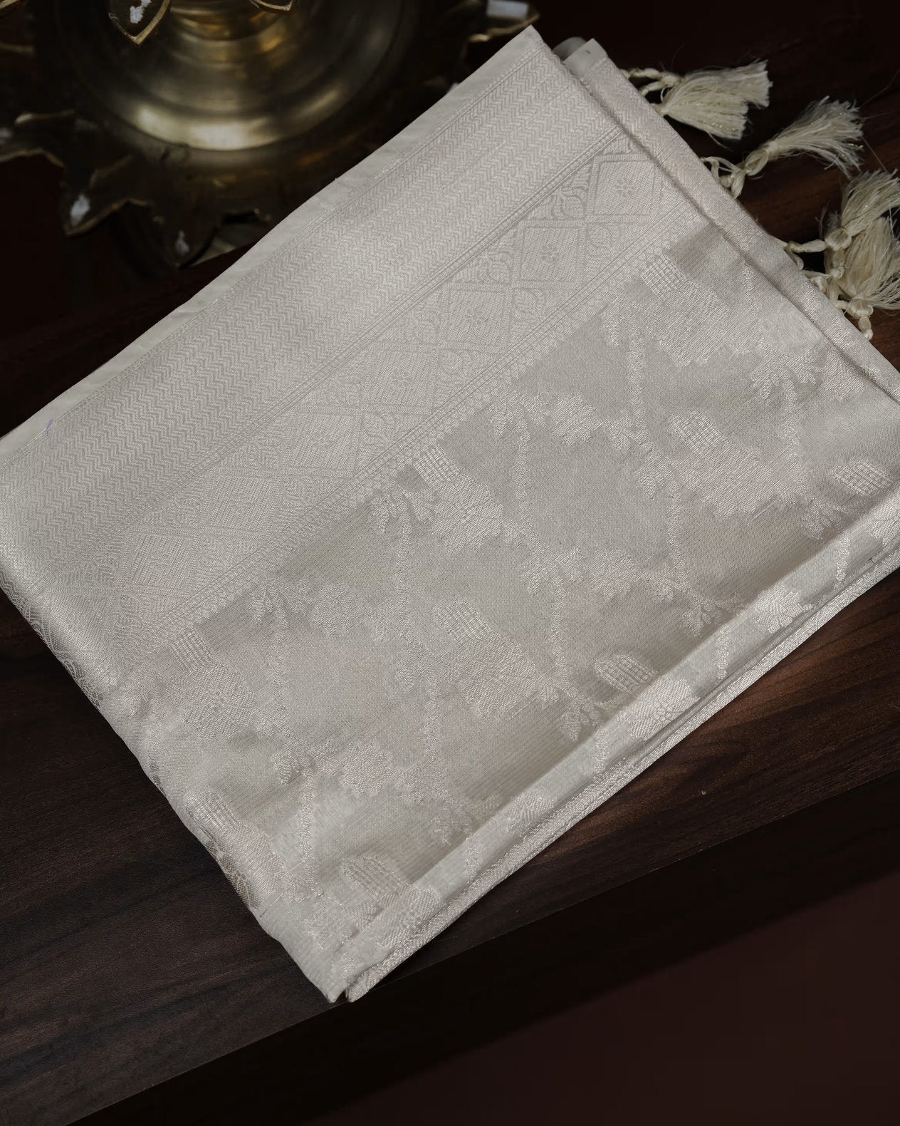 Off White Color Silk Saree - Shop Vastram