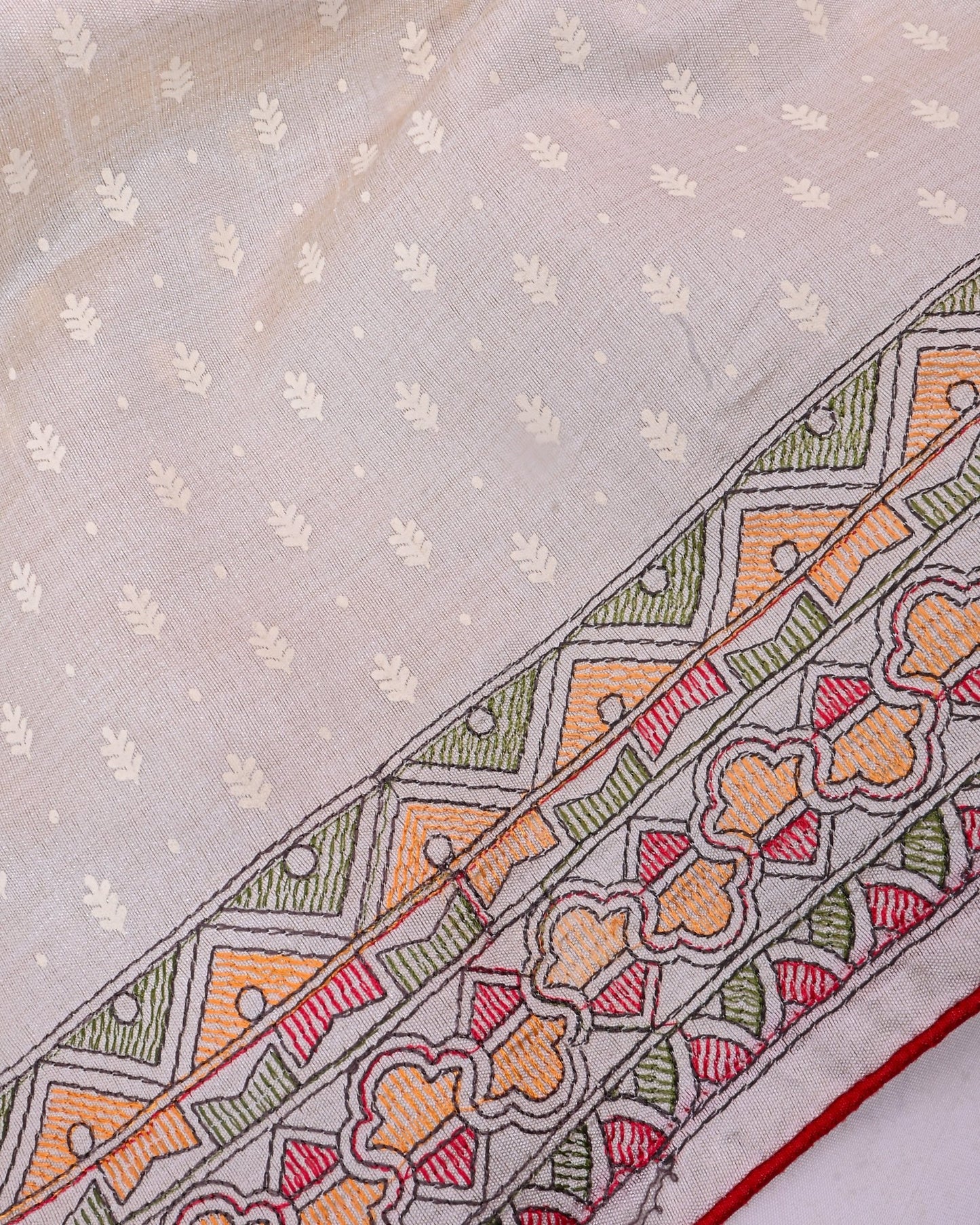 Off White Silk Embroidery Saree - Shop Vastram