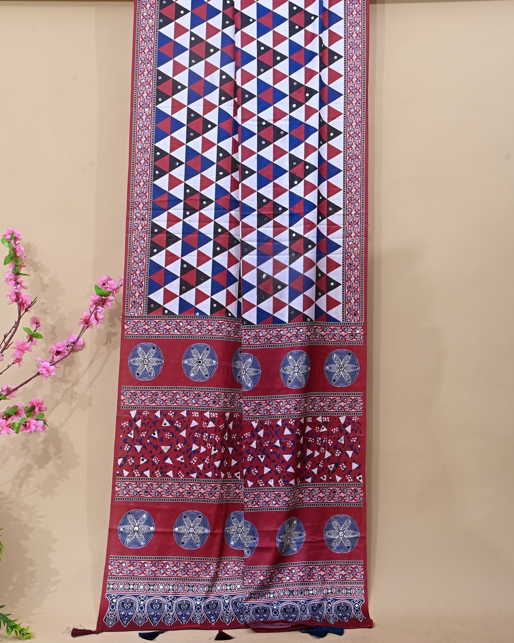Off White Silk Printed Saree - Shop Vastram