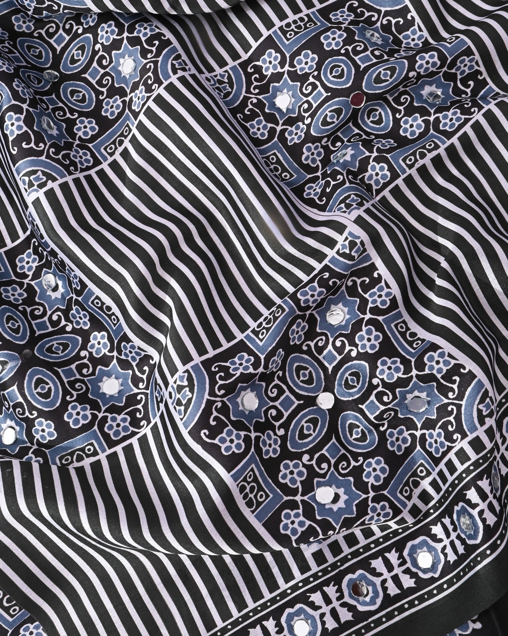 Off White Silk Printed Saree - Shop Vastram