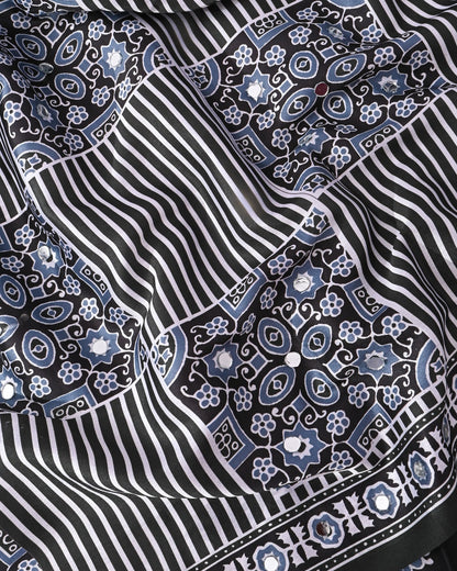 Off White Silk Printed Saree - Shop Vastram