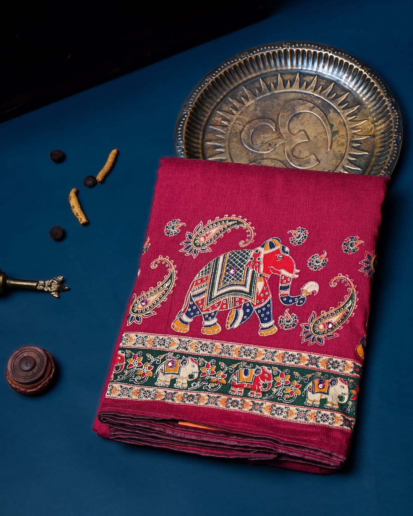 printed saree - Shop Vastram