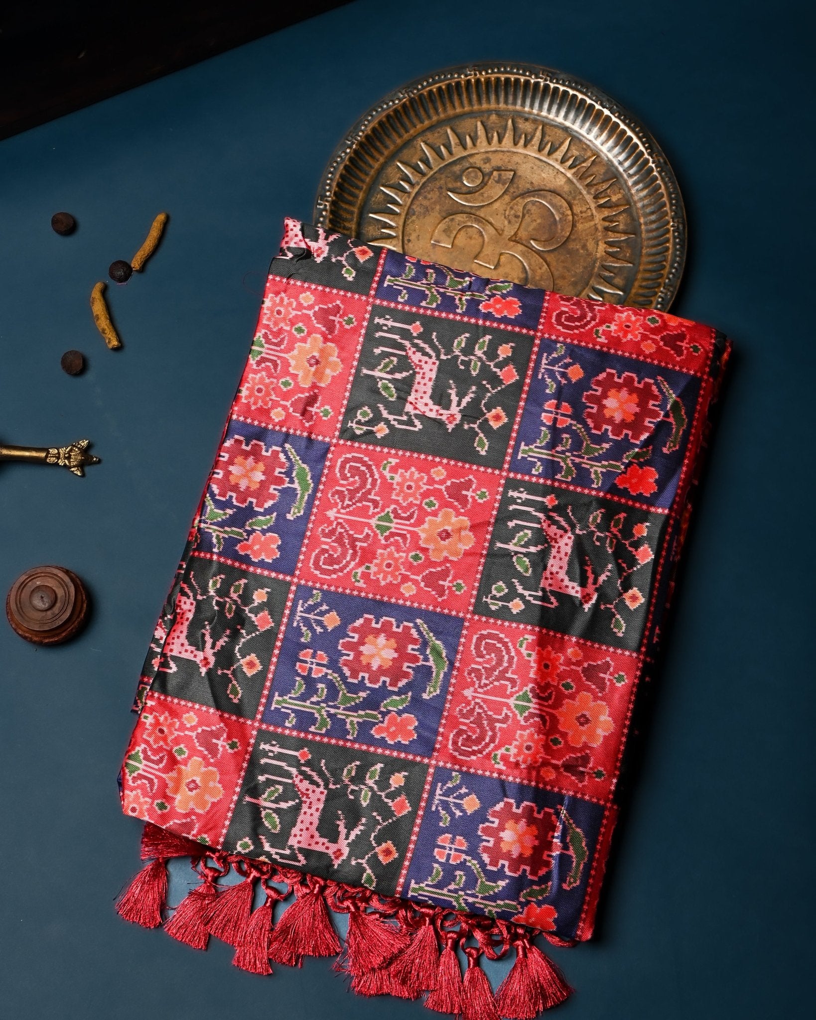 printed saree - Shop Vastram