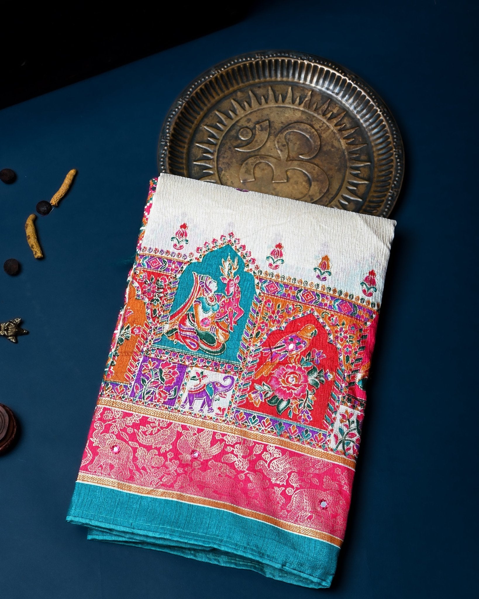 printed saree - Shop Vastram