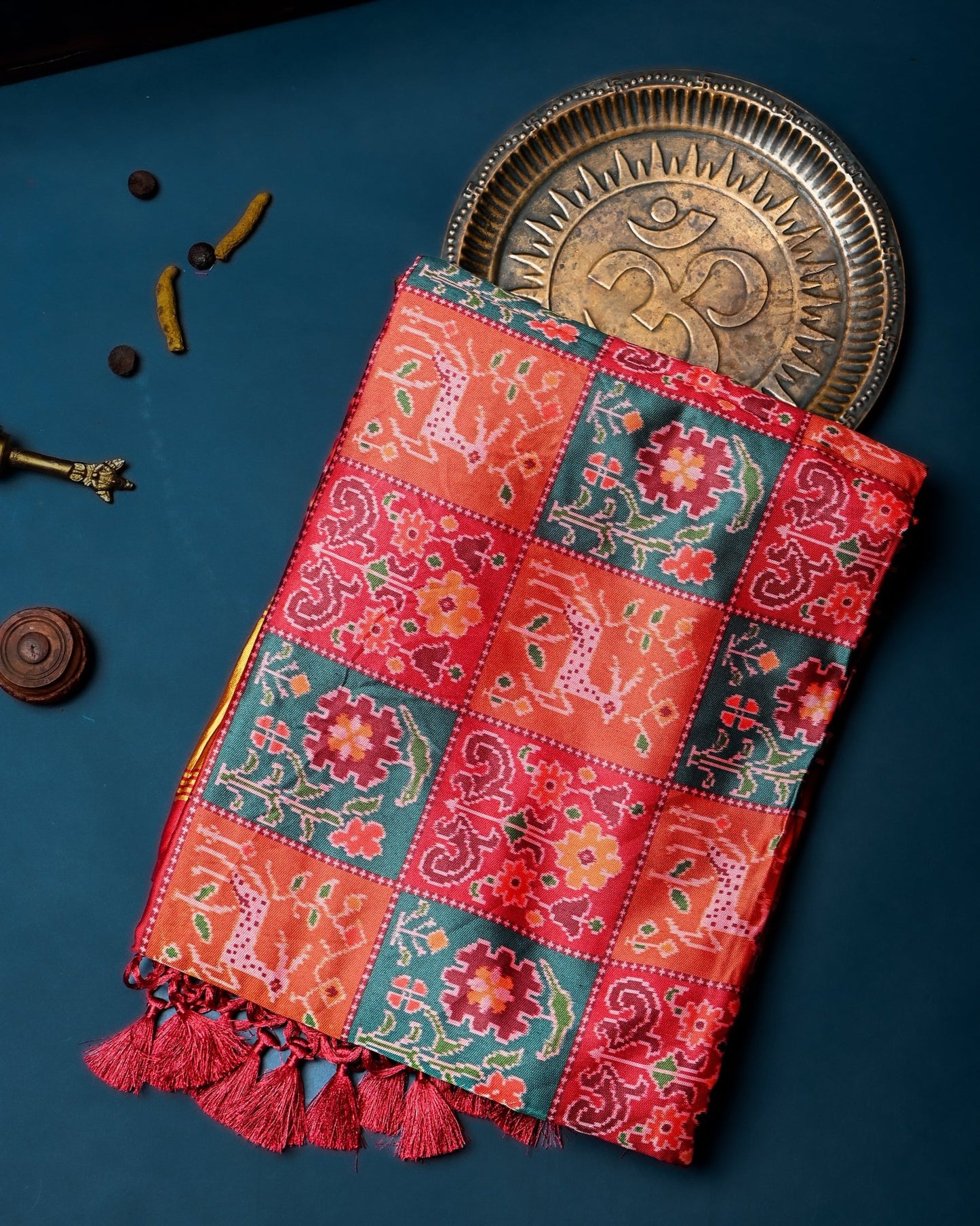 printed saree - Shop Vastram