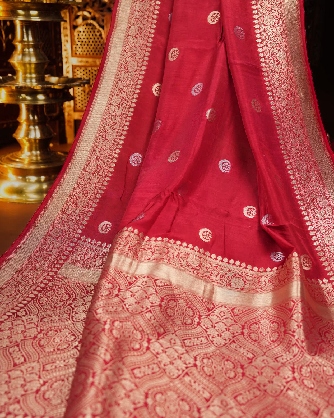 Red Color Silk Saree - Shop Vastram