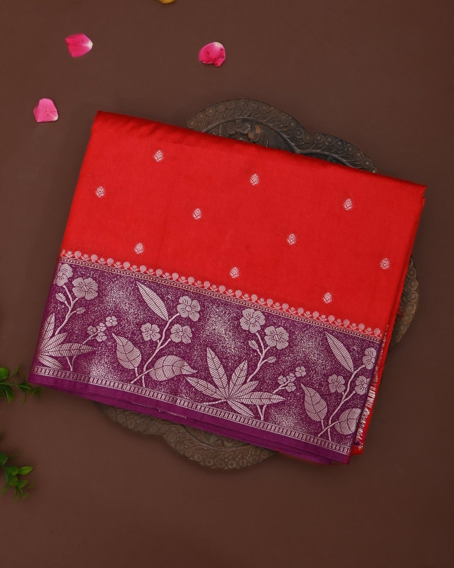 Red color Silk Saree - Shop Vastram
