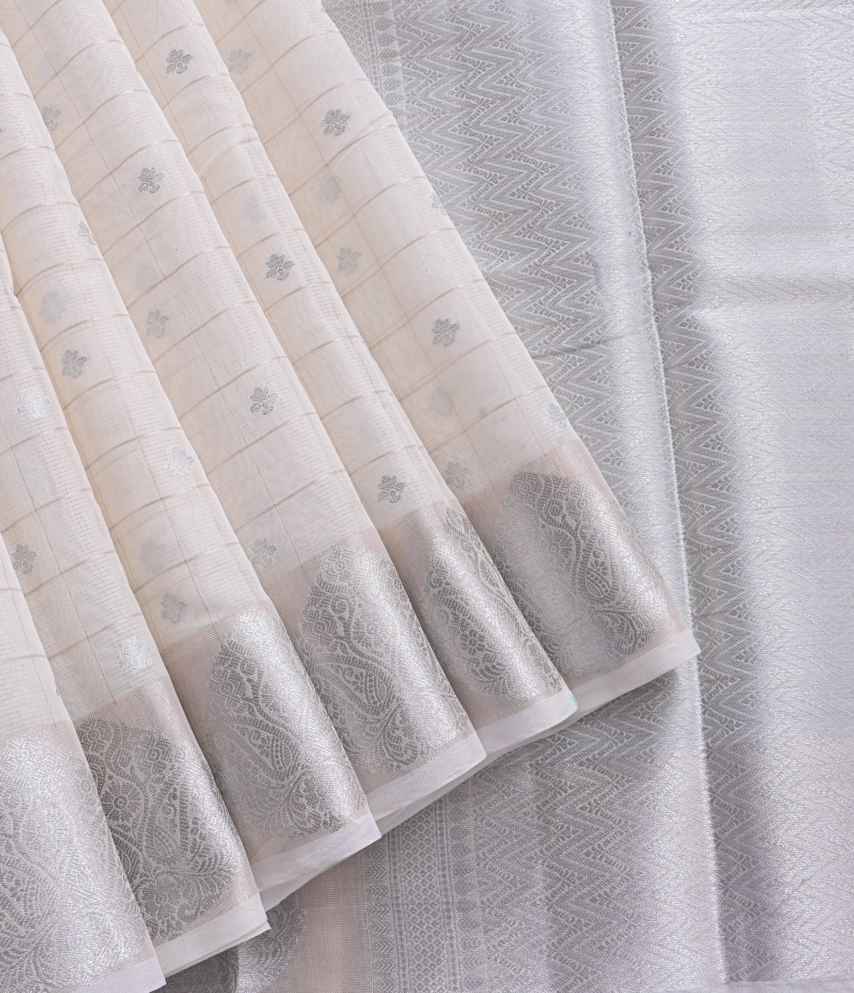 Silver Tissue Banarasi saree - Shop Vastram